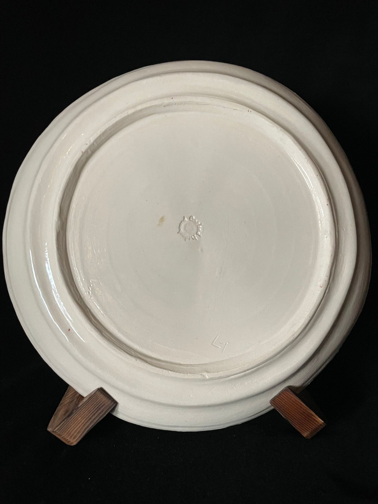 Tinners Rabbits  Plate